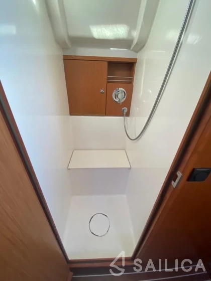 Bavaria 51 Cruiser - Yacht Charter Sailica