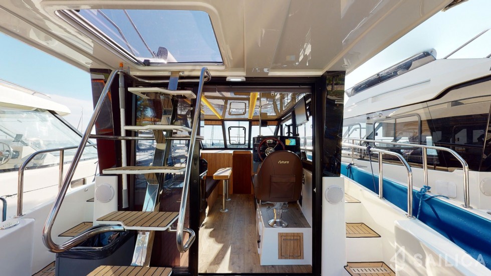 Cobra Futura 40 - Yacht Charter Sailica