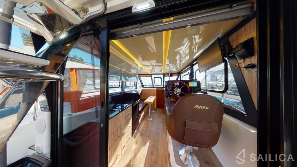 Cobra Futura 40 - Yacht Charter Sailica