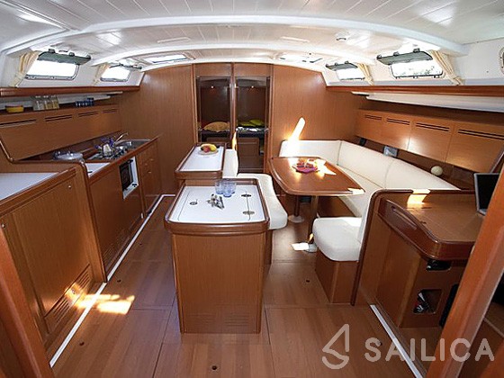 Cyclades 50.4 - Yacht Charter Sailica