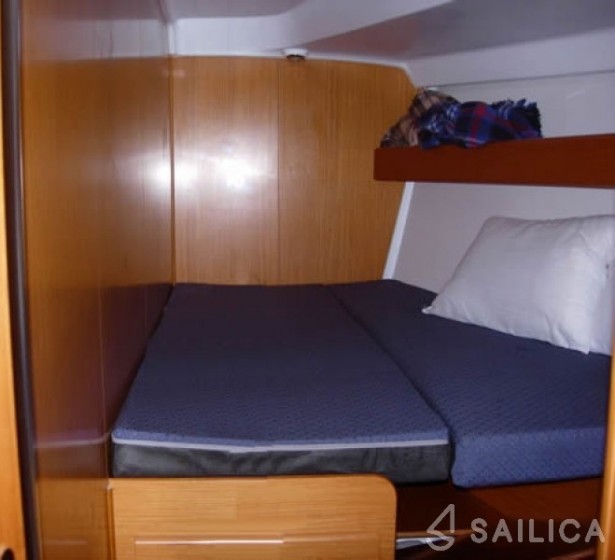 Cyclades 50.4 - Yacht Charter Sailica