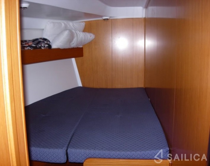 Cyclades 50.4 - Yacht Charter Sailica