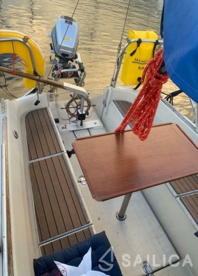 Dehler 25 - Yacht Charter Sailica