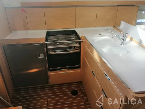 Elan 45 - Yacht Charter Sailica