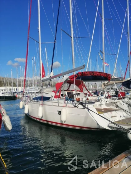 Elan 45 - Yacht Charter Sailica