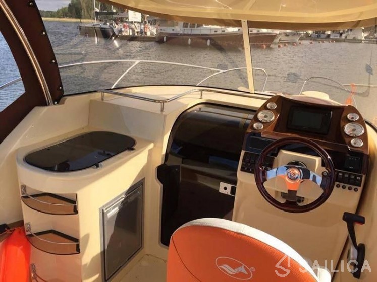 Eskapader Escapade 600 - Yacht Charter Sailica