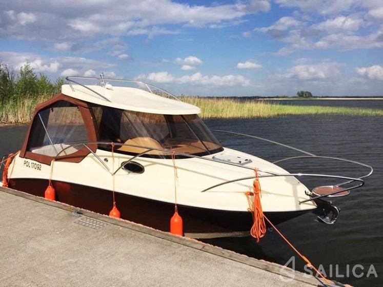 Eskapader Escapade 600 - Yacht Charter Sailica
