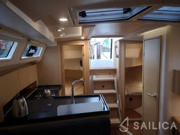 Hanse 348 - Yacht Charter Sailica