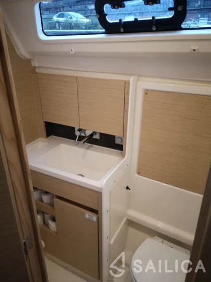 Hanse 348 - Yacht Charter Sailica