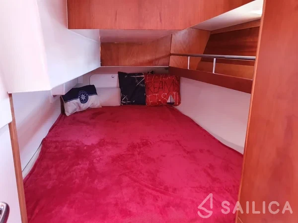 Hanse 350 - Yacht Charter Sailica