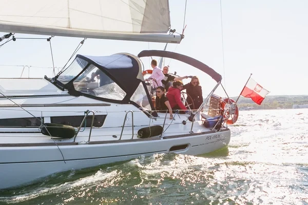 Sun Odyssey 39i - Yacht Charter Sailica