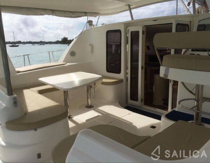 Leopard 43 - Yacht Charter Sailica