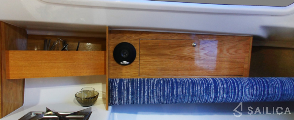 Mariner 20 - Yacht Charter Sailica