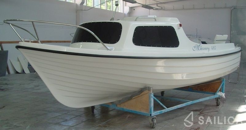 Mazury 485 - Yacht Charter Sailica