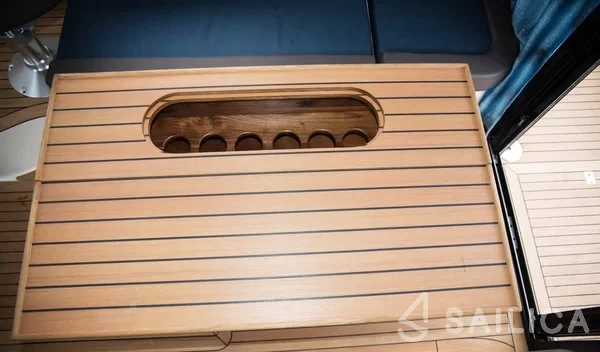 Nautika 1300  - Yacht Charter Sailica