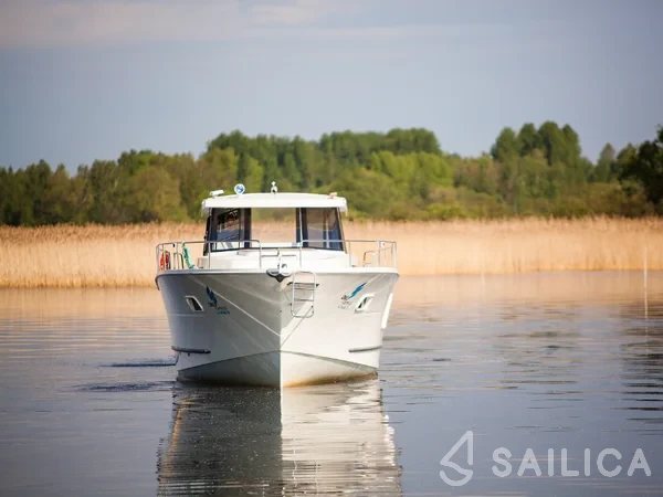 Nautika 1300  - Yacht Charter Sailica