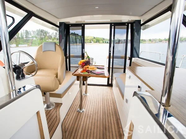 Nautika 1300  - Yacht Charter Sailica