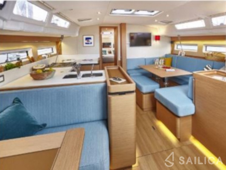 Sun Odyssey 490 - Yacht Charter Sailica