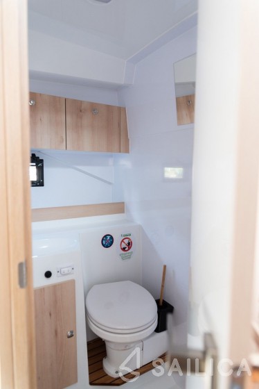 Nikhen Aquasun 34 - Yacht Charter Sailica