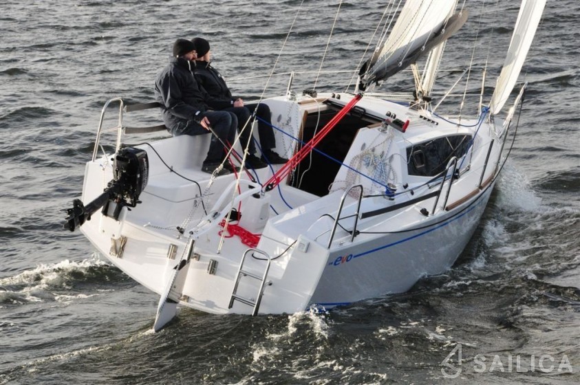 Northman Maxus 24 - Yacht Charter Sailica
