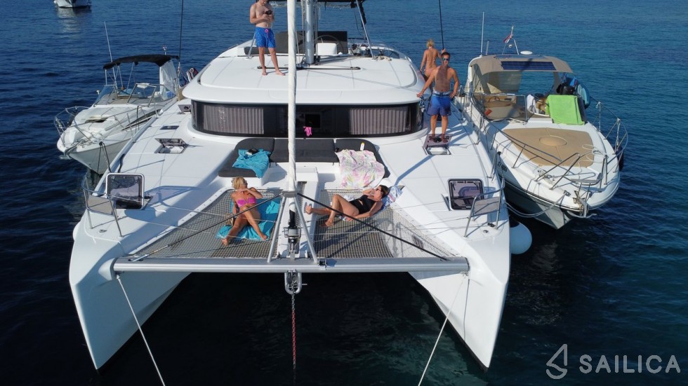 Lagoon 46 - 4 + 2 cab. - Yacht Charter Sailica