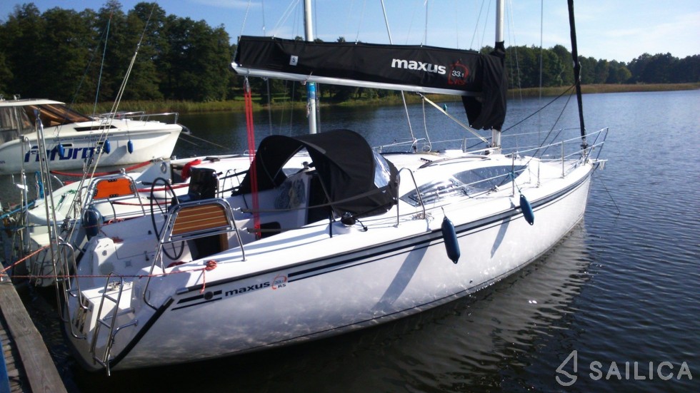 Northman Maxus 33 - Yacht Charter Sailica