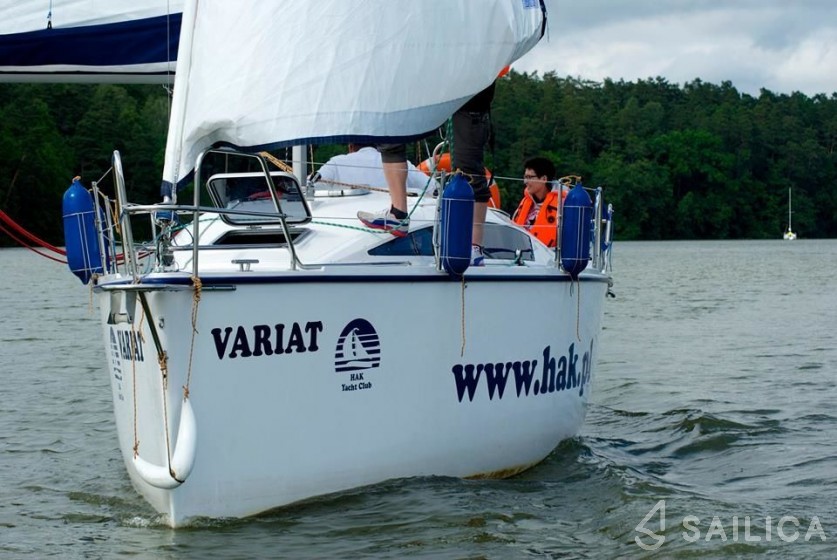 Phobos 25 - Yacht Charter Sailica