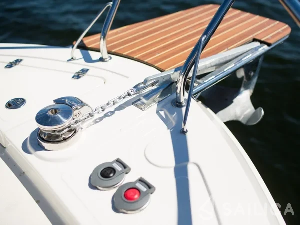 Platinum 989 - Yacht Charter Sailica