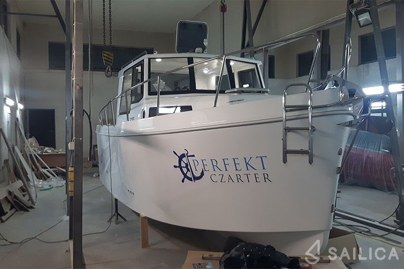 Quest 825 - Yacht Charter Sailica