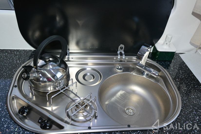 Quest 825 - Yacht Charter Sailica