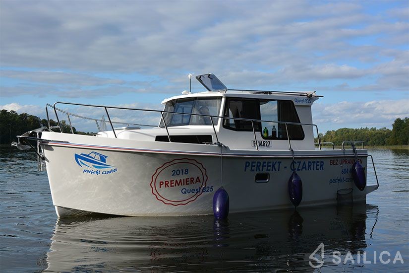 Quest 825 - Yacht Charter Sailica