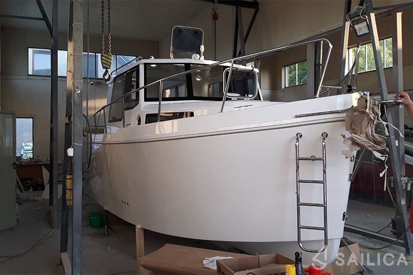 Quest 825 - Yacht Charter Sailica