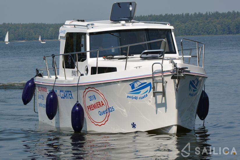 Quest 825 - Yacht Charter Sailica