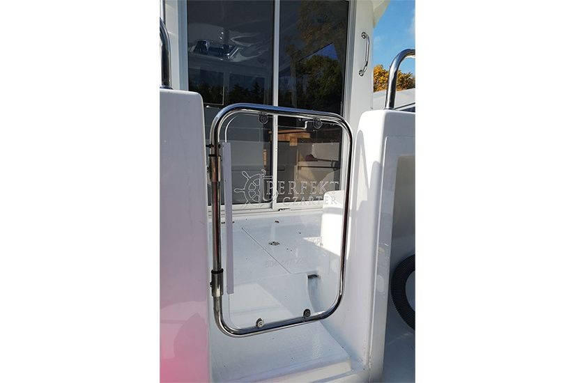 Quest 825 - Yacht Charter Sailica