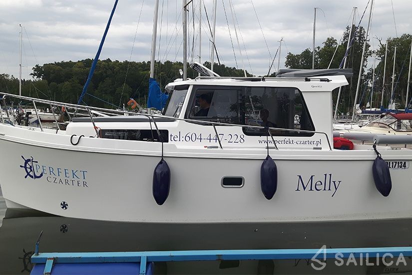 Quest 825 - Yacht Charter Sailica