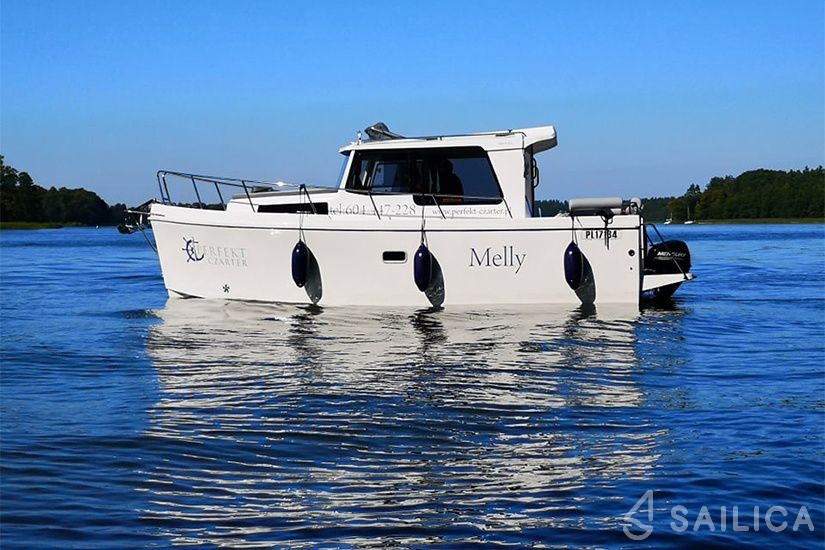 Quest 825 - Yacht Charter Sailica