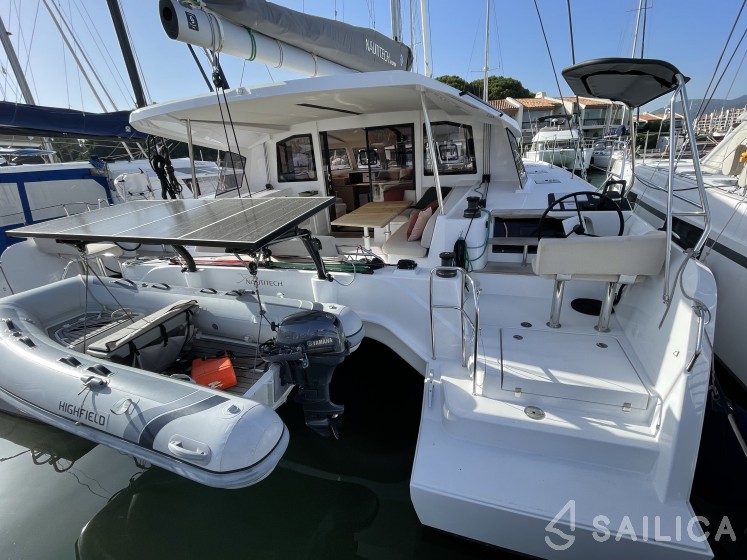 Nautitech 44 - Yacht Charter Sailica