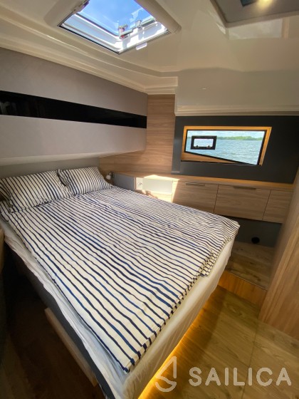 Seamaster 45 - Yacht Charter Sailica
