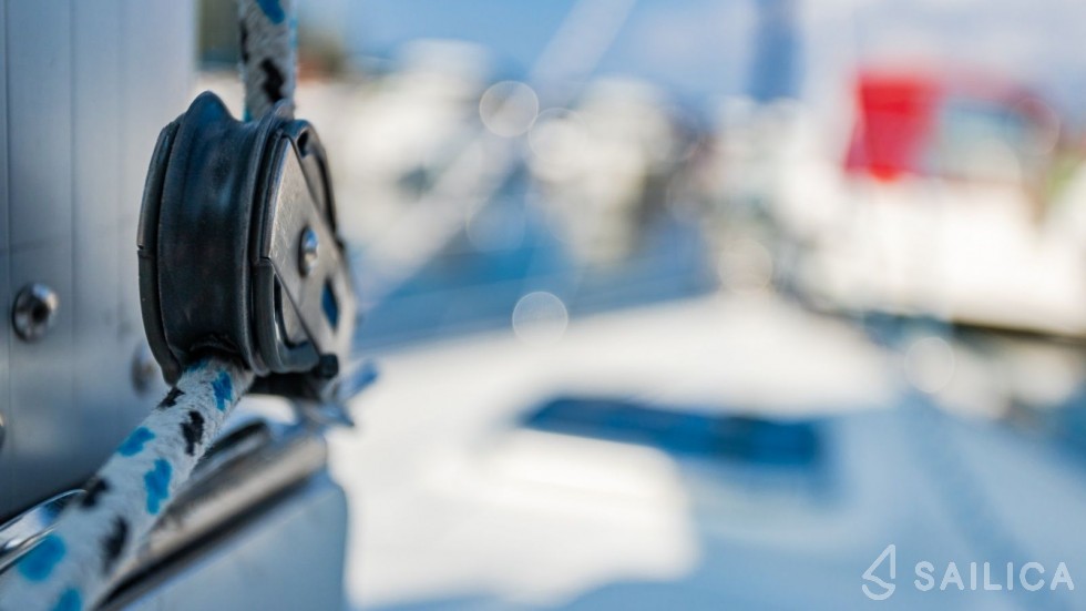 Sedna 30 - Yacht Charter Sailica