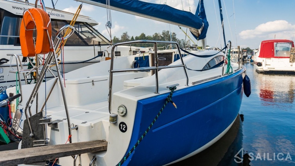 Sedna 30 - Yacht Charter Sailica