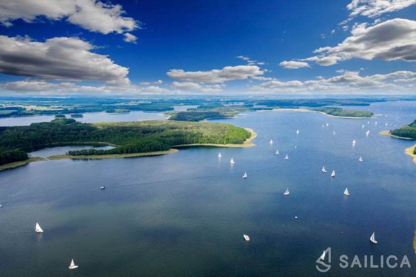 Stillo 30 - Yacht Charter Sailica