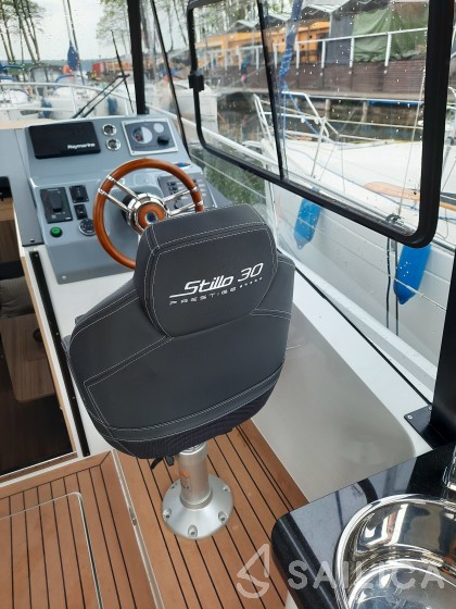 Stillo 30 - Yacht Charter Sailica