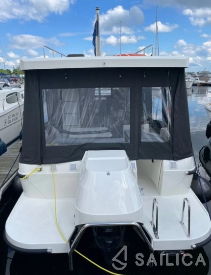 Sun Camper 35 Flybridge - Yacht Charter Sailica