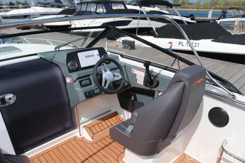 Uttern D59 - Yacht Charter Sailica