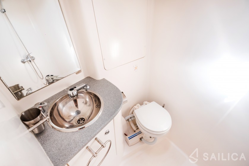 Alfa 56 - Yacht Charter Sailica