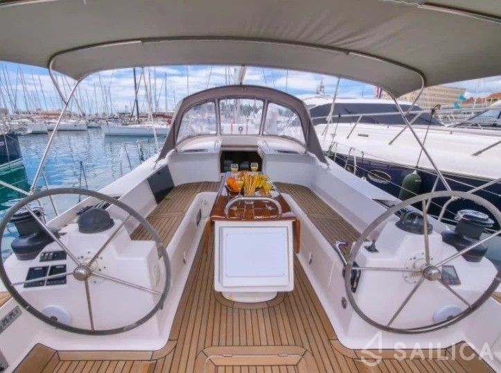 Elan 514 Impression - Yacht Charter Sailica
