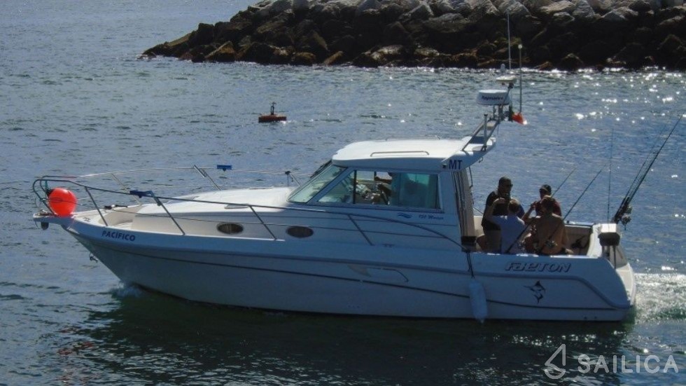 Faeton Moraga 930 - Yacht Charter Sailica