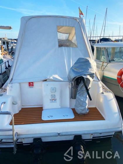 Rio 850 Day Cruiser - Yacht Charter Sailica