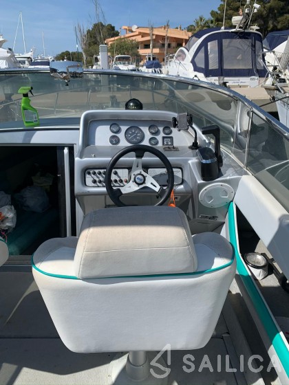 Rio 850 Day Cruiser - Yacht Charter Sailica