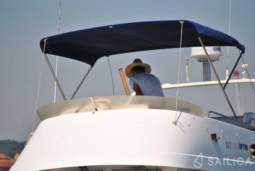 Rodman Fisher 1100 - Yacht Charter Sailica
